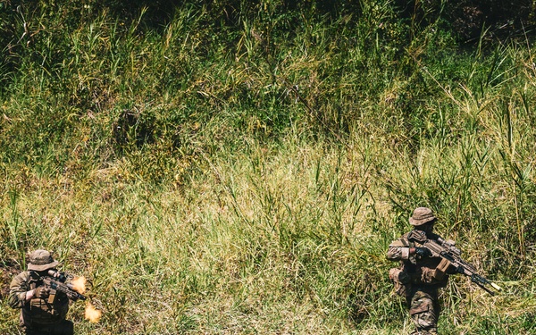 U.S. and Philippine Army Soldiers Execute Joint Jungle Patrol