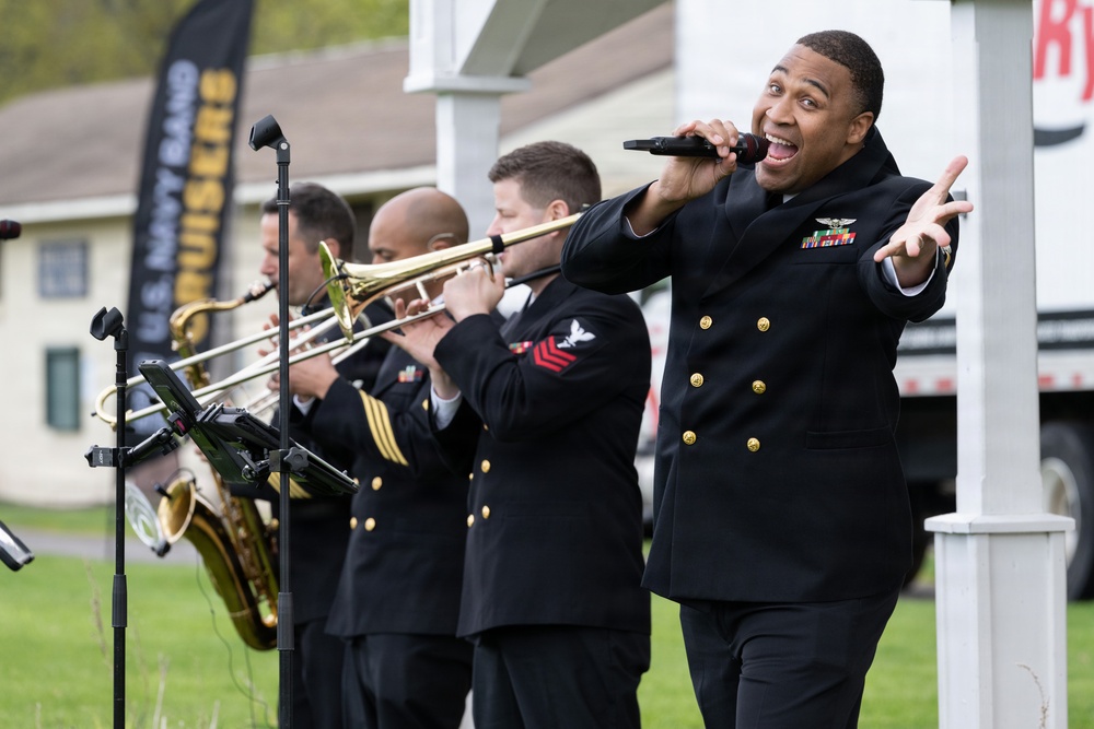 U.S. Navy Band Cruisers perform at Mill Pond Park
