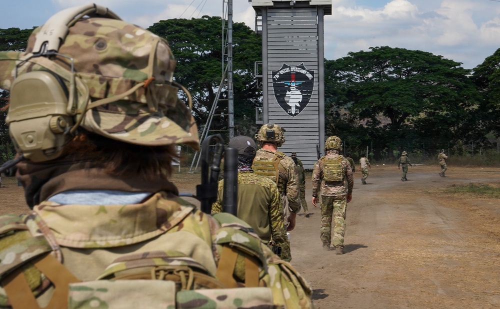 Balikatan 2026: AFSOC, Philippine Air Force take shots with small unit tactics