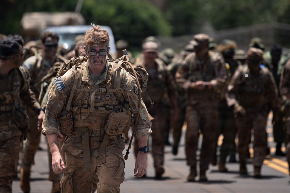 Multinational Soldiers compete in Ruck March for Pacific Land Forces Team Readiness Challenge