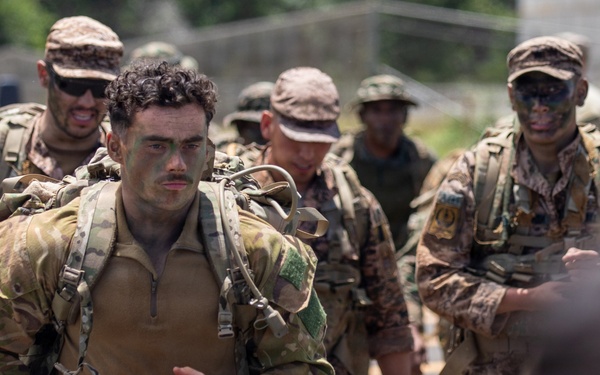 Multinational Soldiers compete in Ruck March for Pacific Land Forces Team Readiness Challenge