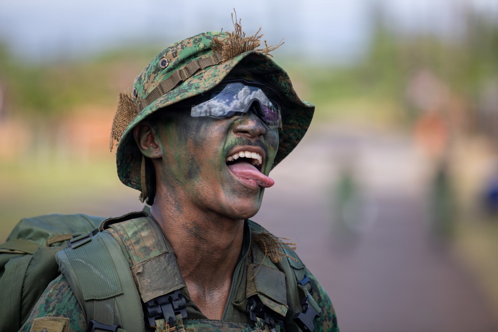 Multinational Soldiers compete in Ruck March for Pacific Land Forces Team Readiness Challenge