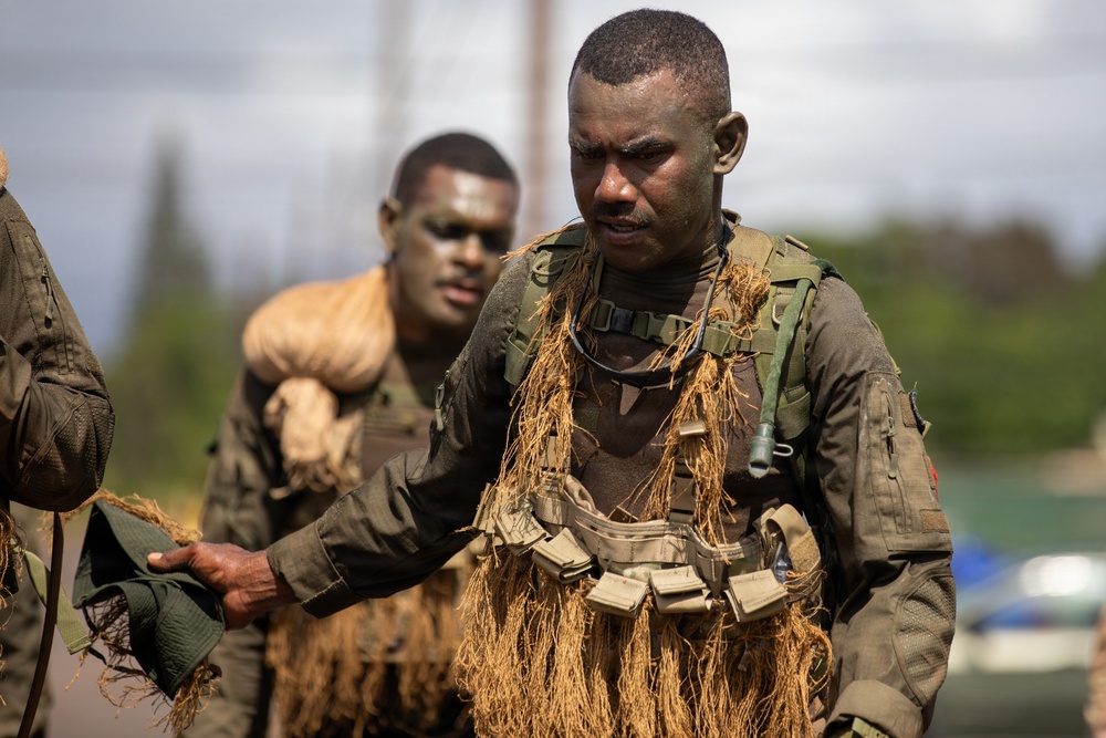 Multinational Soldiers compete in Ruck March for Pacific Land Forces Team Readiness Challenge