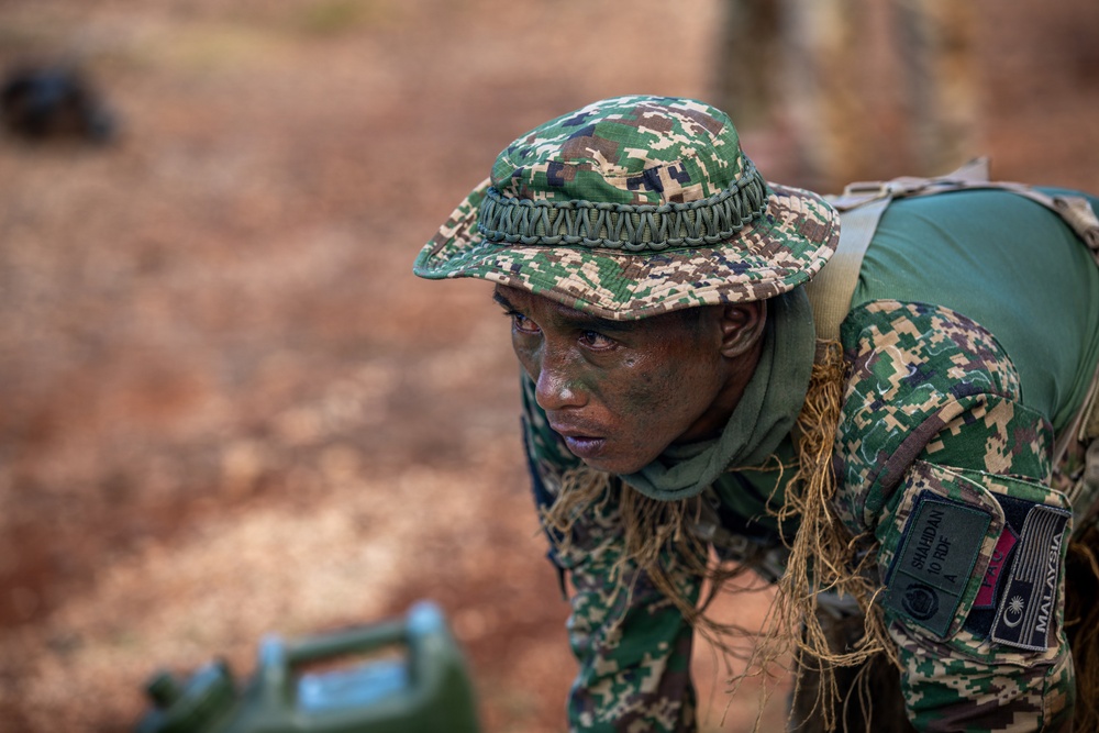 Multinational Soldiers compete in Ruck March for Pacific Land Forces Team Readiness Challenge