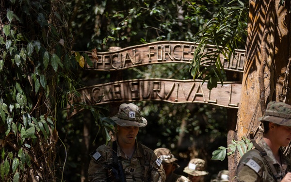 Balikatan 2026: U.S Army Soldiers, Armed Forces of the Philippines Special Forces soldiers Survival Training in Jungle School
