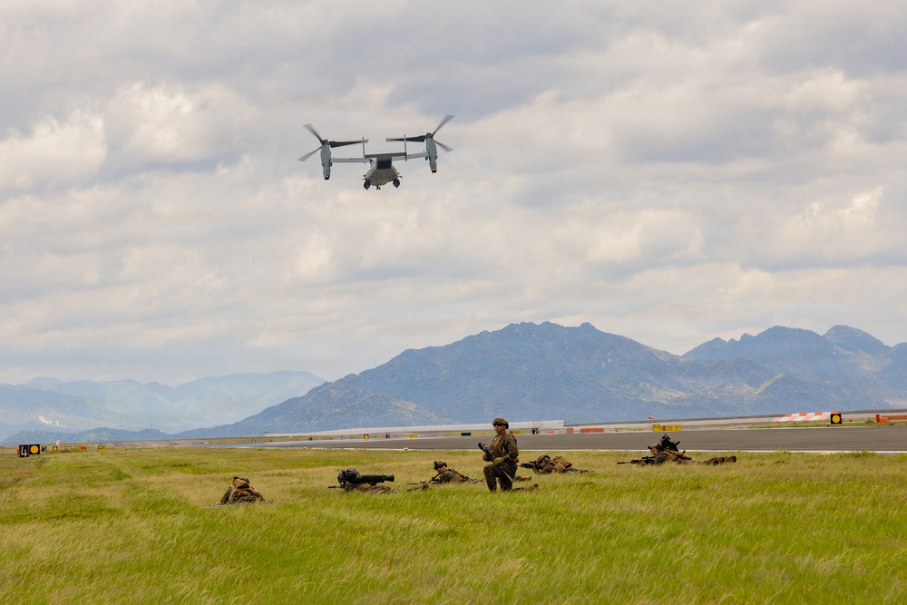 4th Marine Regiment Conducts Flyaway Drill
