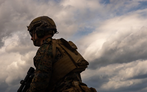 4th Marine Regiment Conducts Flyaway Drill