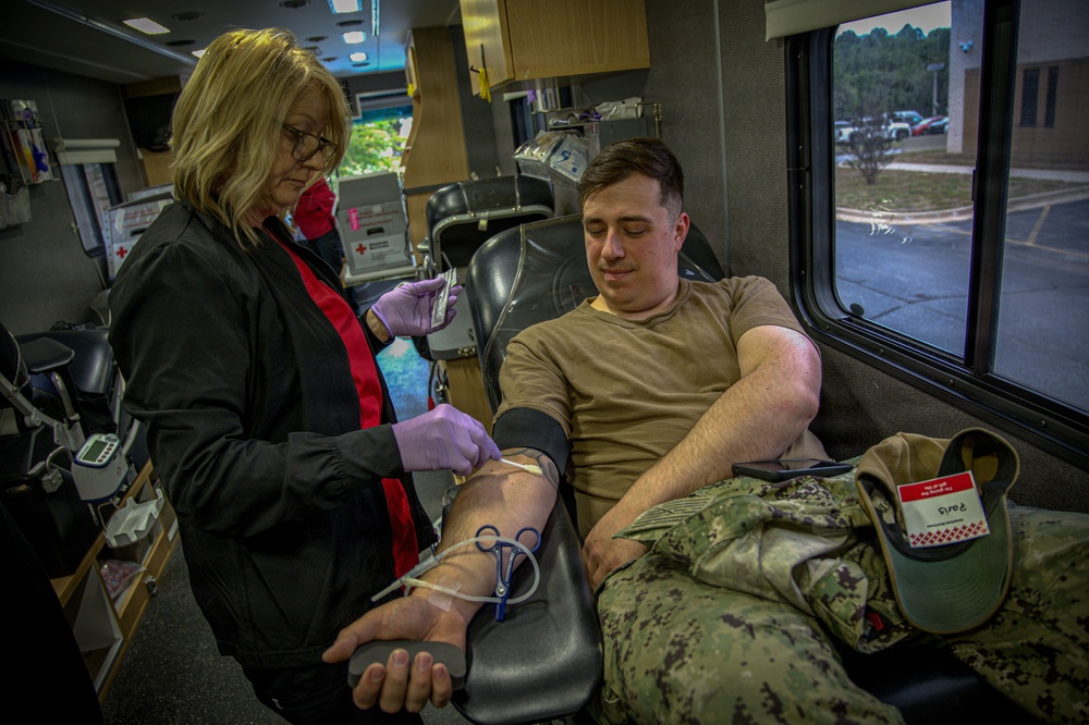 Navy Reserve Center Greensboro Partners with American Red Cross for May Drill Weekend Blood Drive