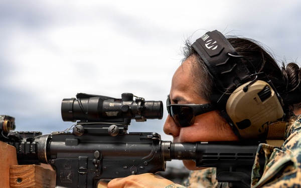 11th MEU Marines, Sailors Conduct Marksmanship Training Aboard USS Boxer