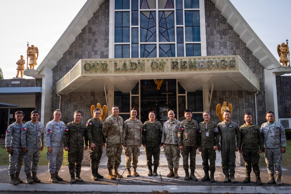 Balikatan 2026: 21st AEW and PAF chaplains gather for fellowship exchange