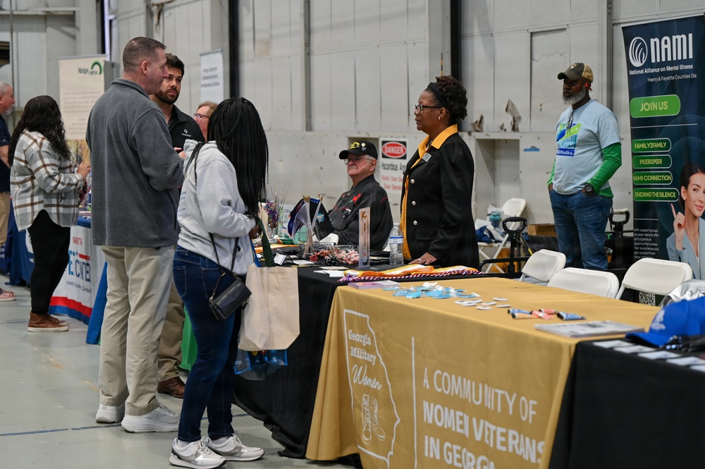 94th Airlift Wing hosts 5k and health fair