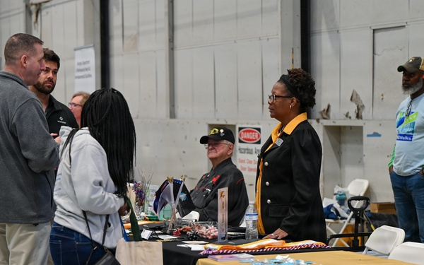 94th Airlift Wing hosts 5k and health fair
