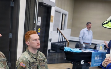 Citizen-soldiers support wildfire preparedness at Corvallis community event