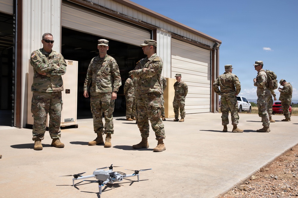 Arizona National Guard Land Component Commander Attends Small UAS Demonstration