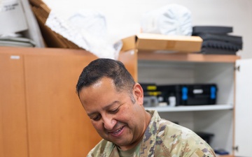 161st Medical Group captain inspects equipment