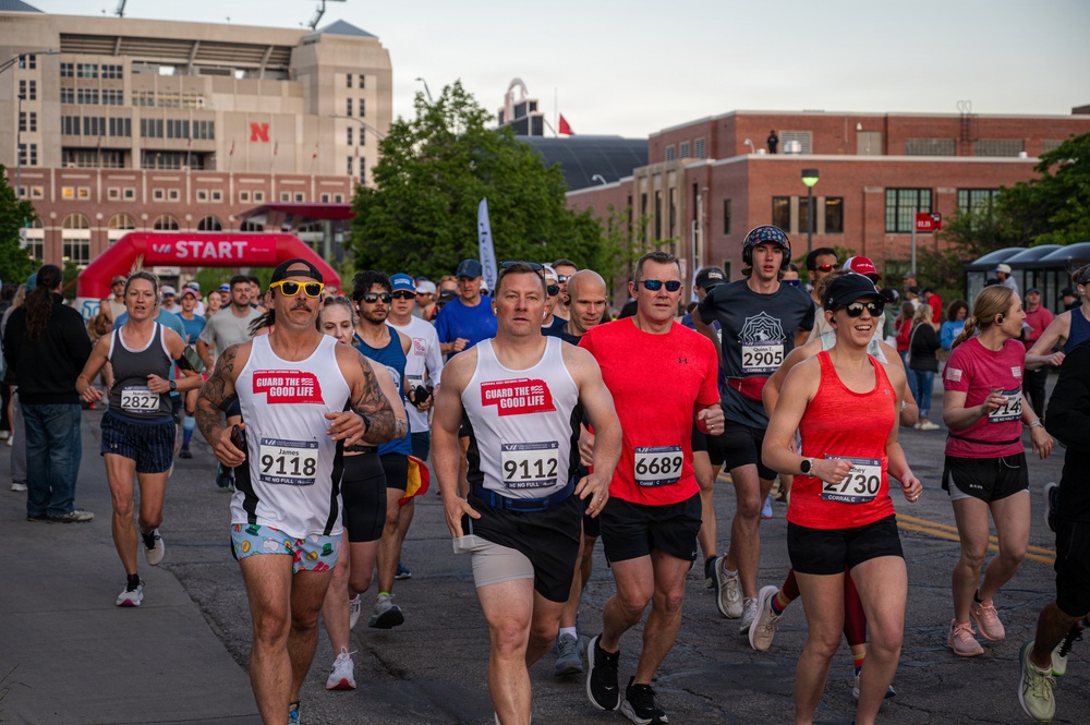 National Guard members go the distance at 49th annual Lincoln Marathon