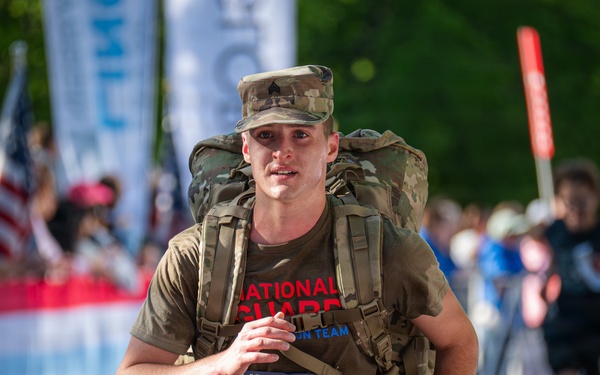 National Guard members go the distance at 49th annual Lincoln Marathon