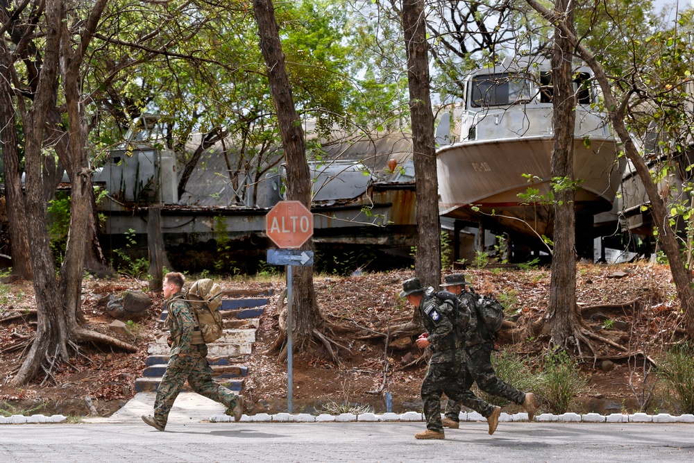 U.S. Marines, Salvadoran marines participate in special operations forces screener with Salvadoran marines during CENTAM Guardian 2026