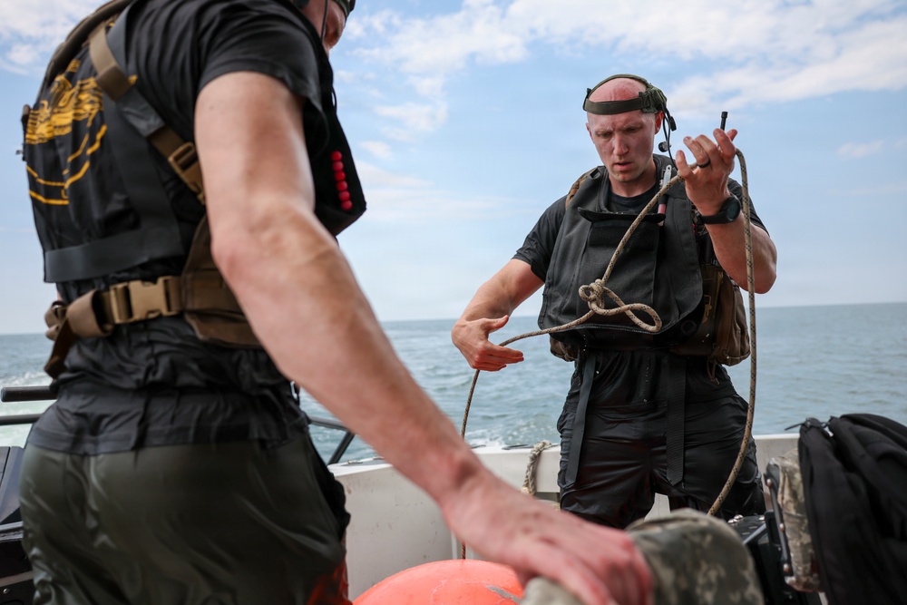 U.S. Marines, Salvadoran marines conduct deep-water assessment during CENTAM Guardian 2026