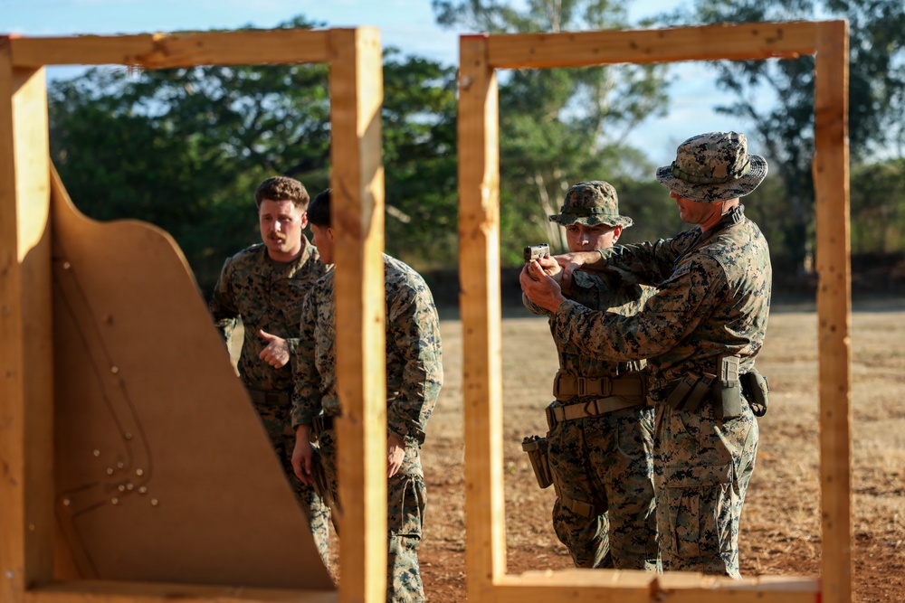 U.S. Marines, Salvadoran marines conduct marksmanship training during CENTAM Guardian 2026