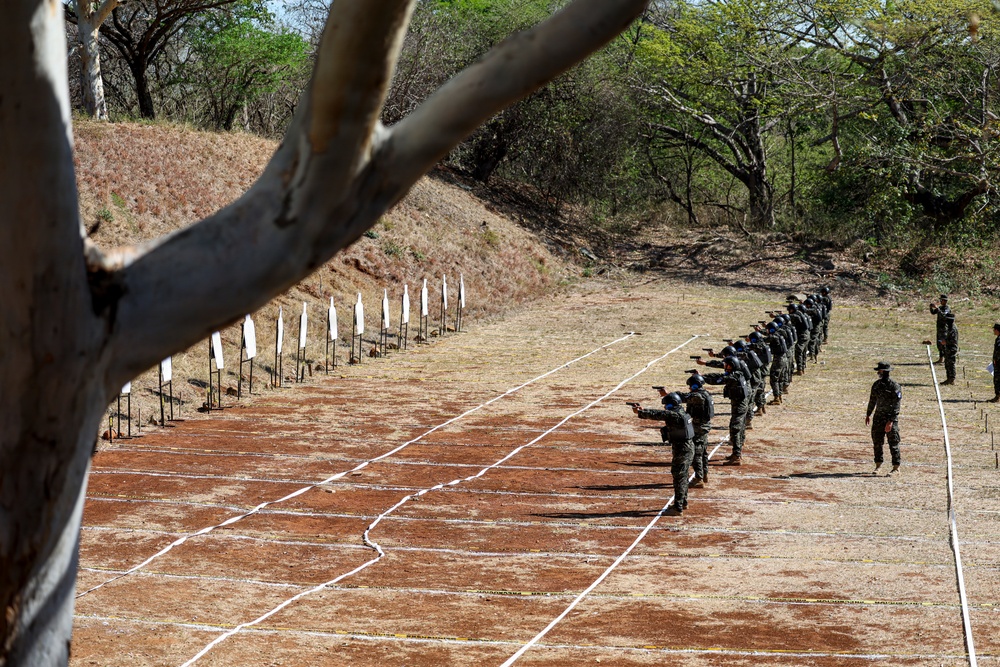 U.S. Marines, Salvadoran marines conduct marksmanship training during CENTAM Guardian 2026