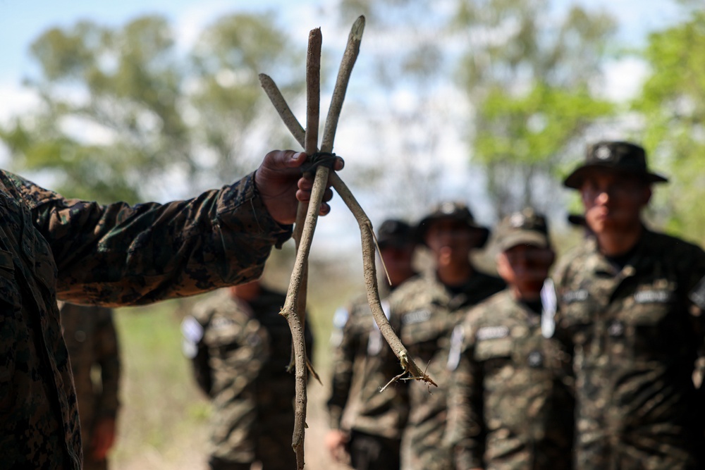 U.S. Marines, Salvadoran marines conduct marksmanship training during CENTAM Guardian 2026