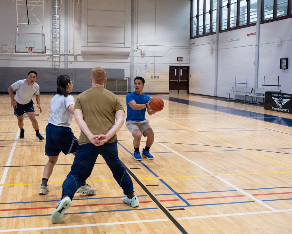 302d Airlift Wing Airmen Participate in a Basketball Social