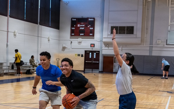 302d Airlift Wing Airmen Participate in a Basketball Social