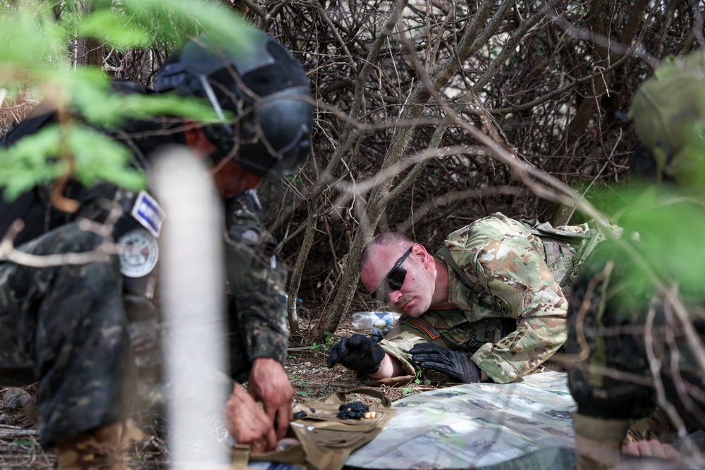 U.S. Marines, Salvadoran marines conduct personnel recovery training during CENTAM Guardian 2026