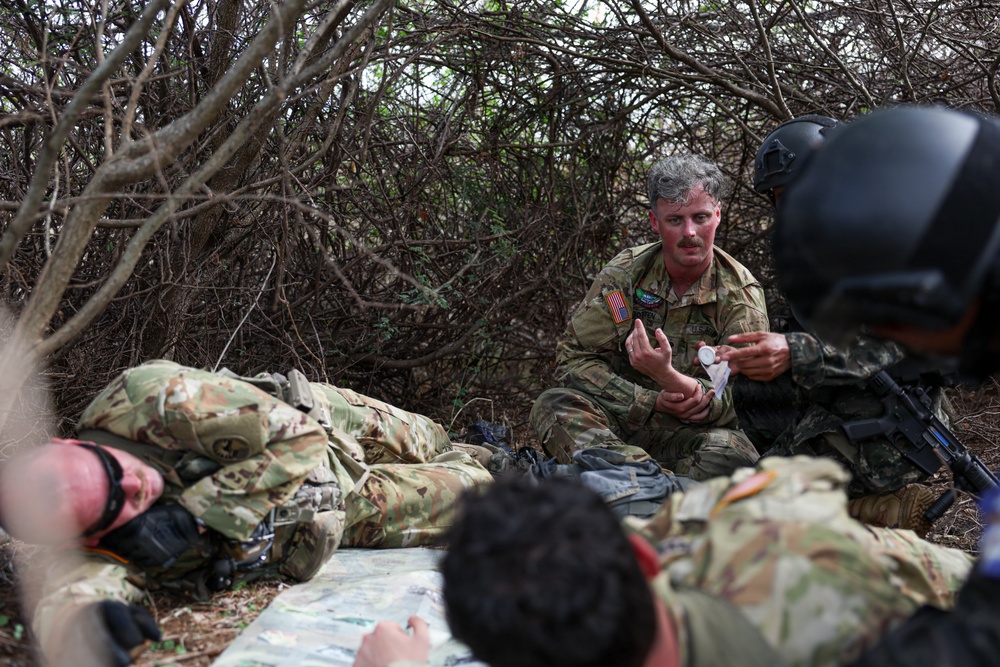 U.S. Marines, Salvadoran marines conduct personnel recovery training during CENTAM Guardian 2026