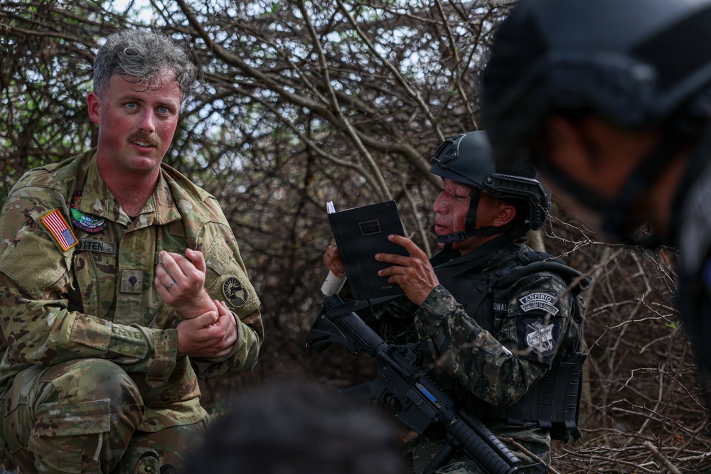 U.S. Marines, Salvadoran marines conduct personnel recovery training during CENTAM Guardian 2026