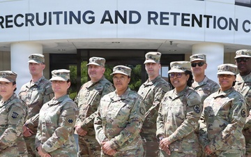 Class Graduation Photo For 79v Career Counselor Course