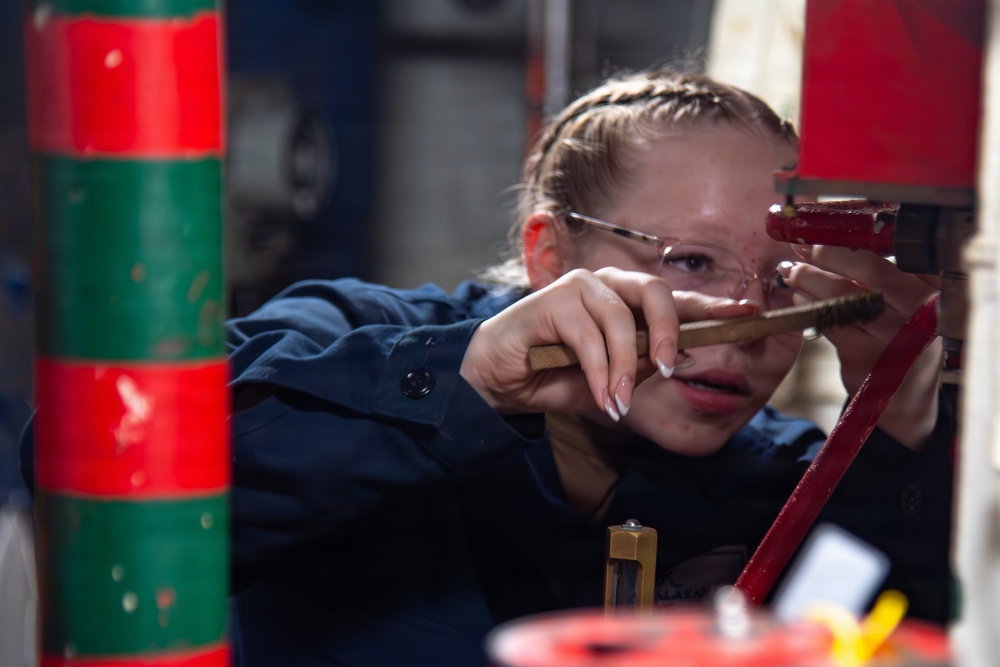 USS Theodore Roosevelt Maintenance