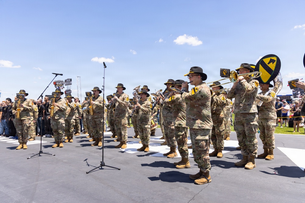 III Corps and 1st Cavalry Division support Wurth 400 race weekend