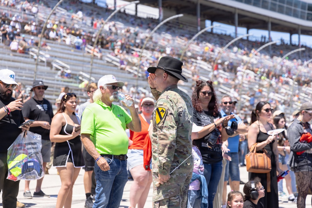 III Corps and 1st Cavalry Division support Wurth 400 race weekend