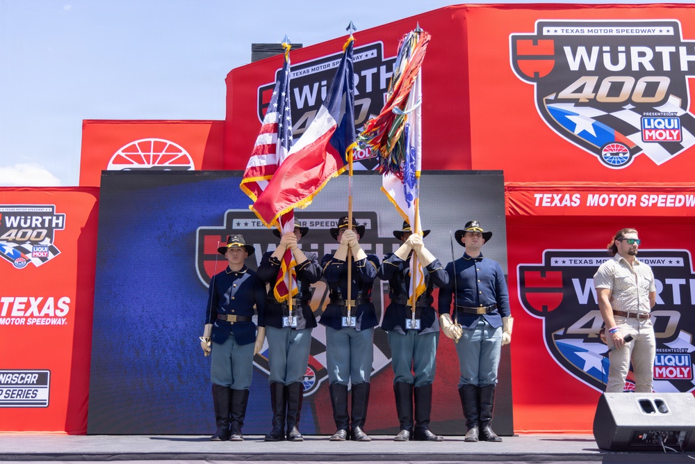 III Corps and 1st Cavalry Division support Wurth 400 race weekend