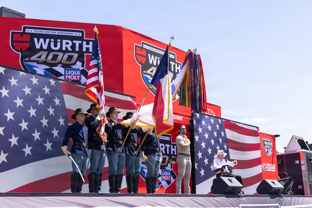 III Corps and 1st Cavalry Division support Wurth 400 race weekend