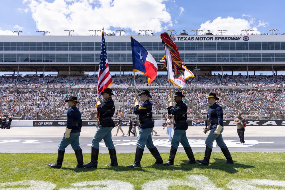 III Corps and 1st Cavalry Division support Wurth 400 race weekend