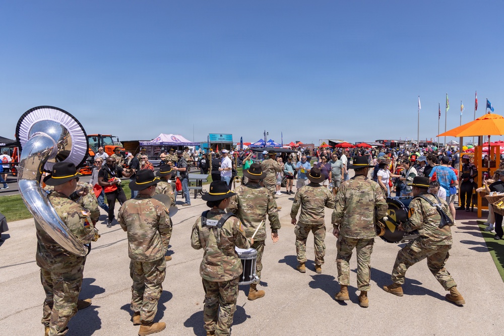 III Corps and 1st Cavalry Division support Wurth 400 race weekend