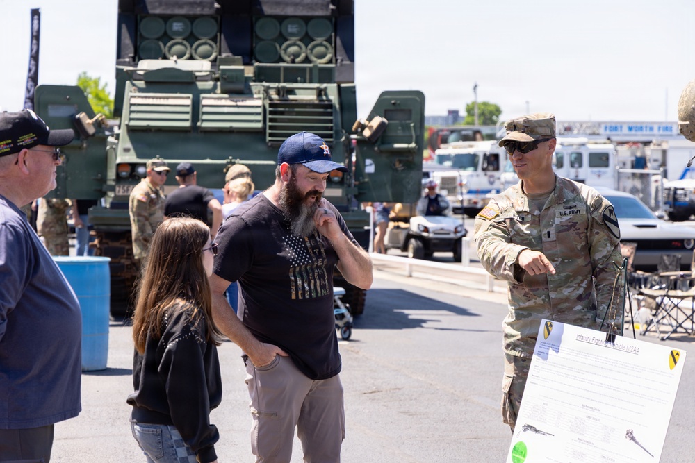 III Corps and 1st Cavalry Division support Wurth 400 race weekend
