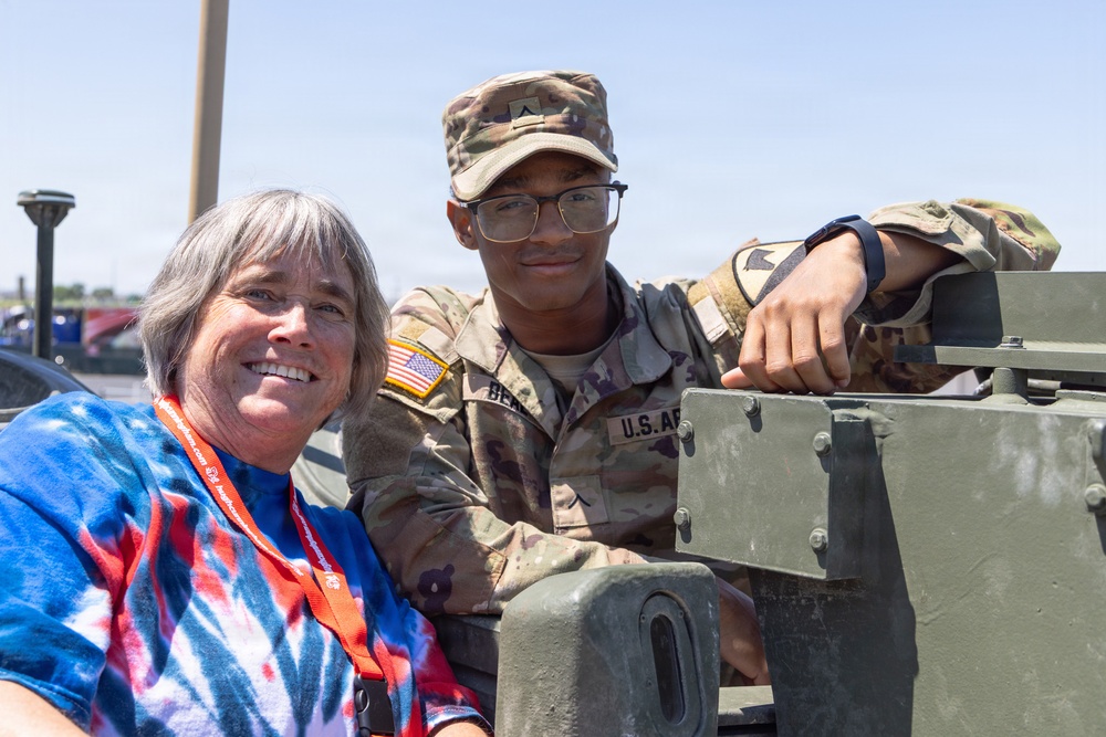 III Corps and 1st Cavalry Division support Wurth 400 race weekend