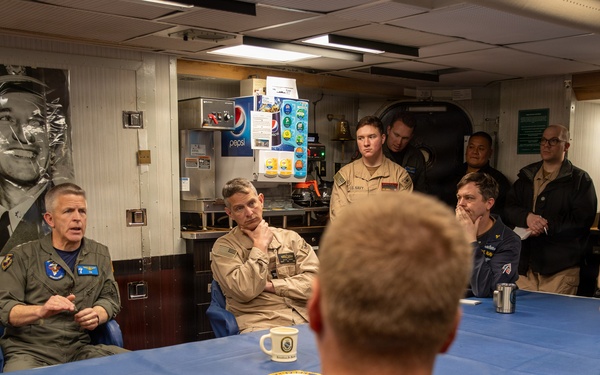 C7F Visits USS McCampbell (DDG 85)