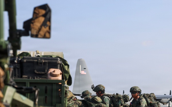 Balikatan 2026: 3rd LCT insert into Batanes island chain for MKTSO-N