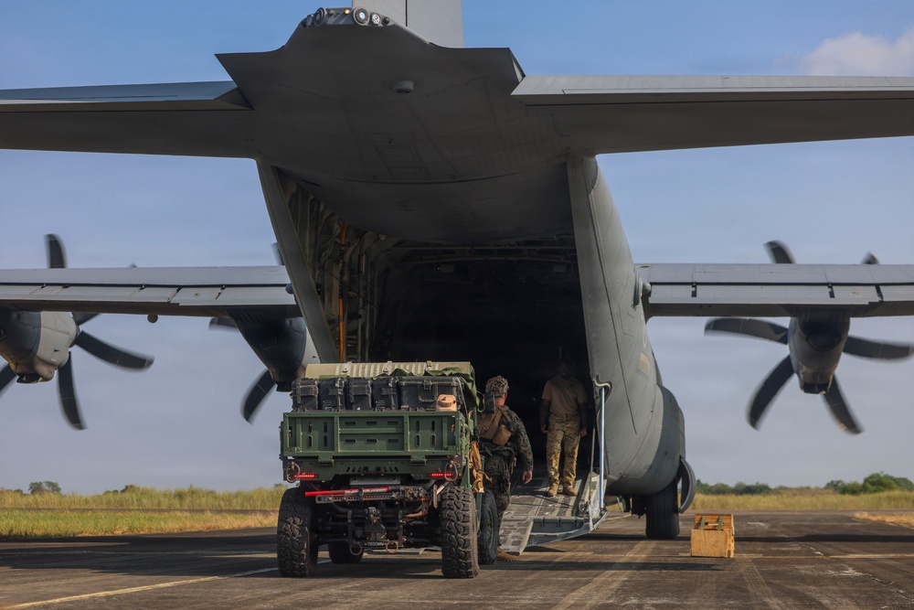 Balikatan 2026: 3rd LCT insert into Batanes island chain for MKTSO-N