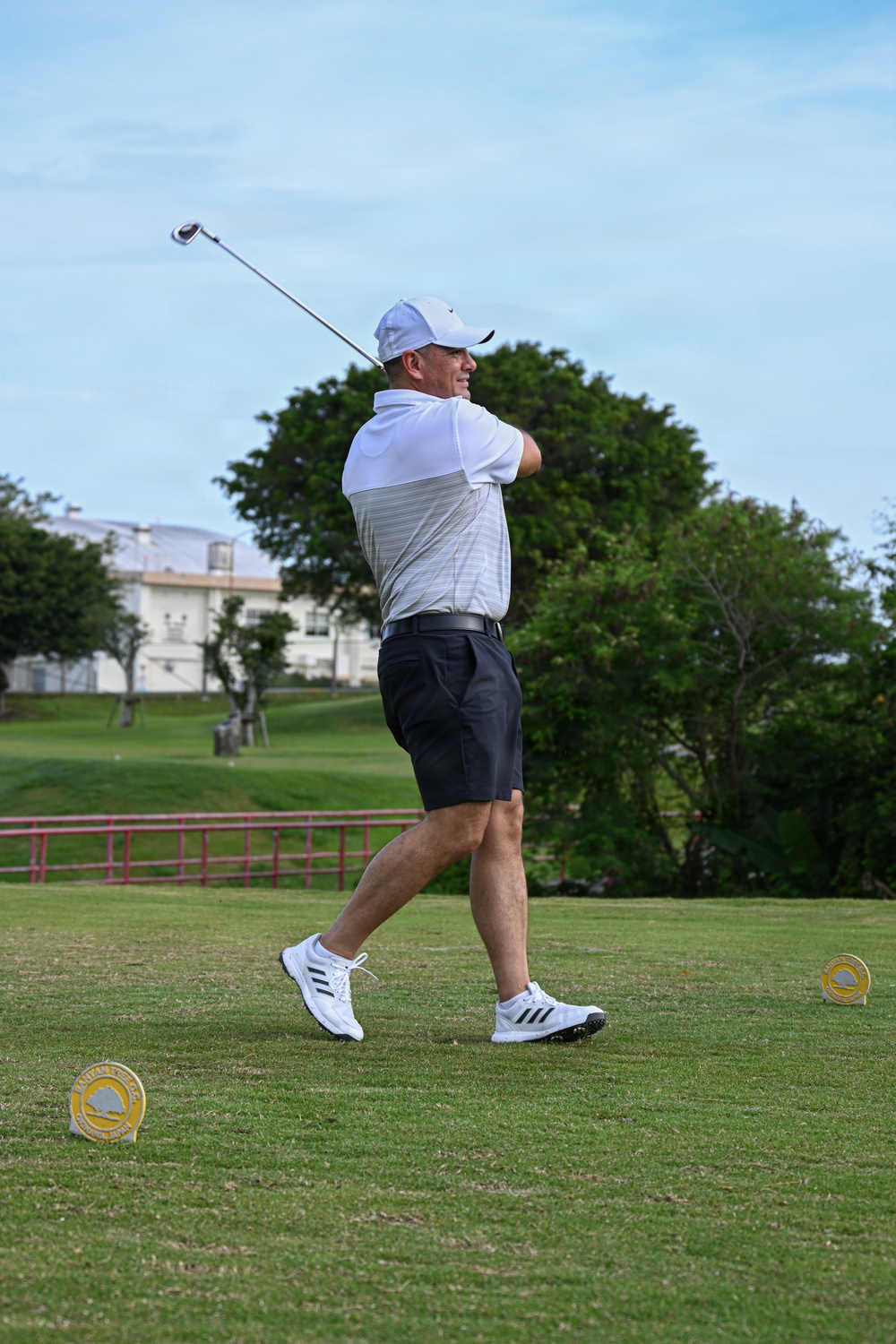 3rd Marine Logistics Group Holds Golf Event during a Commanders' Conference
