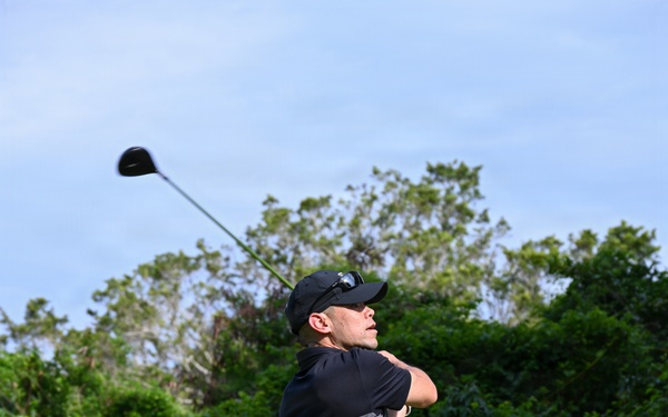 3rd Marine Logistics Group Holds Golf Event during a Commanders' Conference