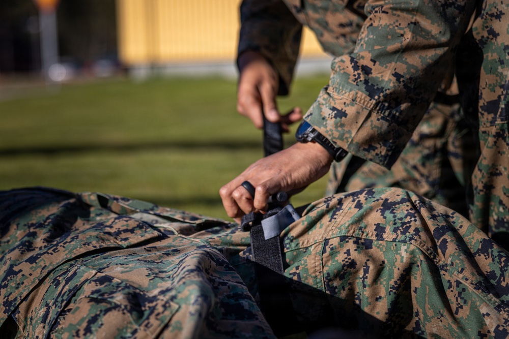 CLB-24 hones medical readiness by conducting tier I TCCC class in Swedish environment