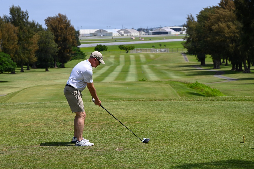 3rd Marine Logistics Group Holds Golf Event during a Commanders' Conference