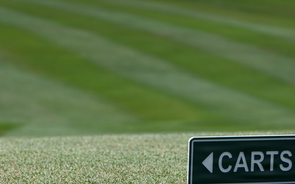 3rd Marine Logistics Group Holds Golf Event during a Commanders' Conference