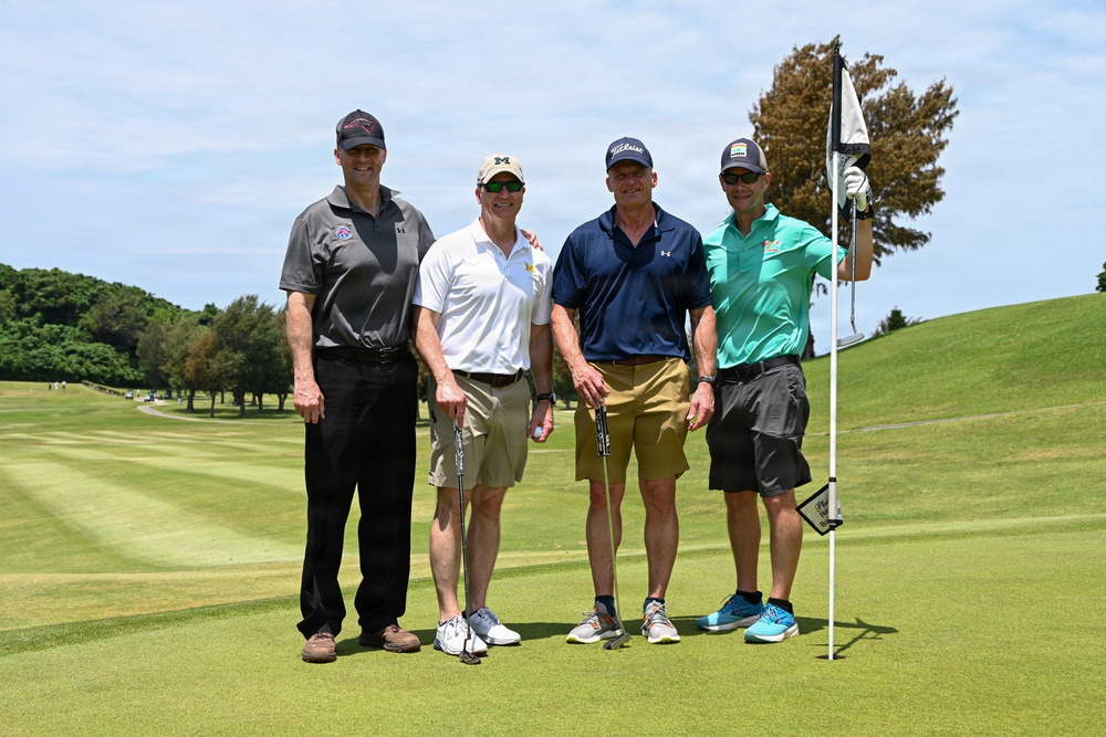 3rd Marine Logistics Group Holds Golf Event during a Commanders' Conference